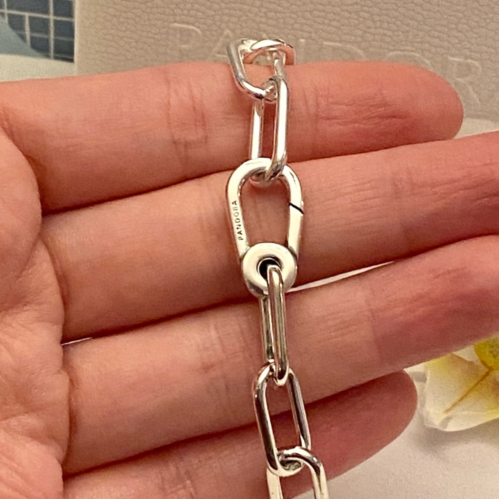 Pandora Link me bracelet size 7.1”